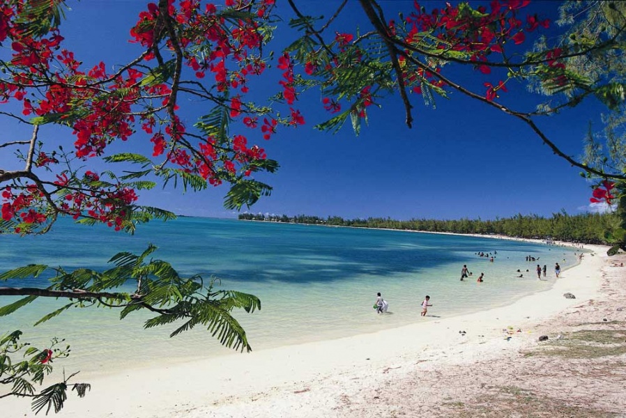 Mauritius-Public-Beach